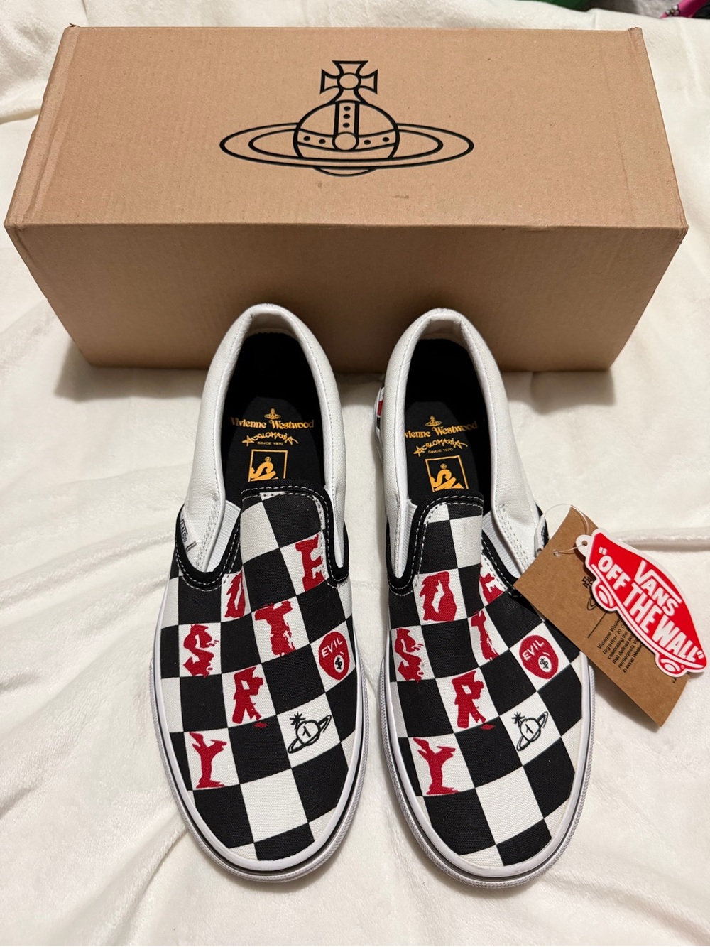 Vans x Vivienne Westwood Collab Checkered Slip ons women’s 7.5 / men’s 6